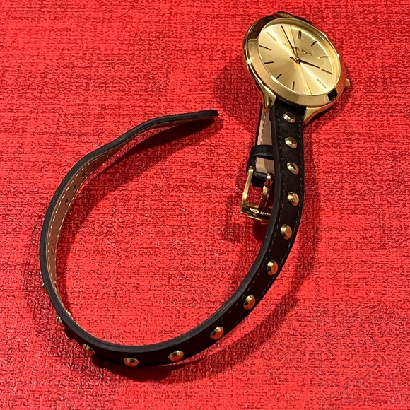 MICHAEL KORS PRE-LOVED AUTHENTIC RUNWAY GOLD STUDDED BROWN LEATHER WATCH - Picture 8 of 15